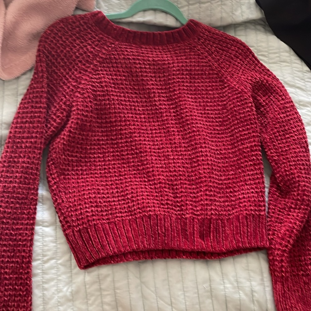 Altard State Red Sweater - Picture 2 of 2